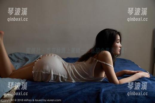 蜜桃社 - 当灰丝遇上美绪——私拍合集无下限！