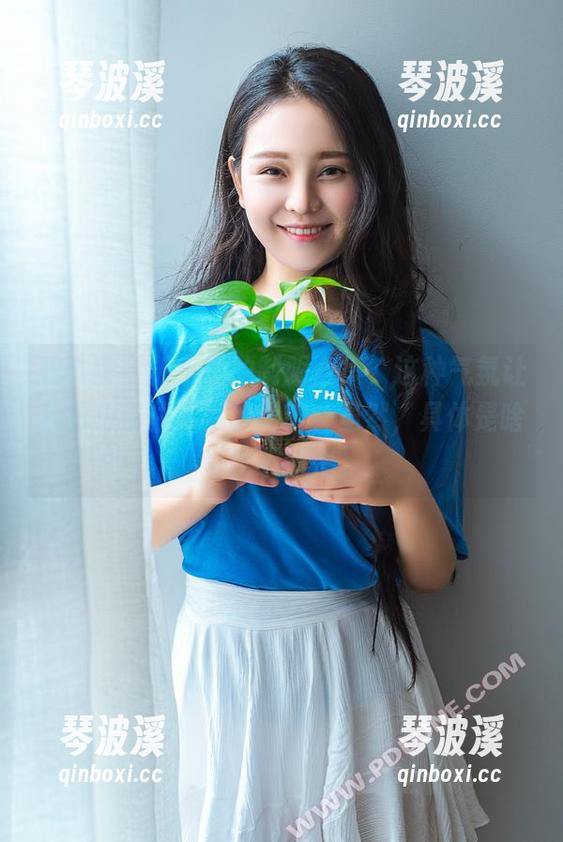 轰趴猫 - 苏小暖的制服合集，这种气氛让我总想留住更多的细节，虽然，具体是啥也说不清楚。
