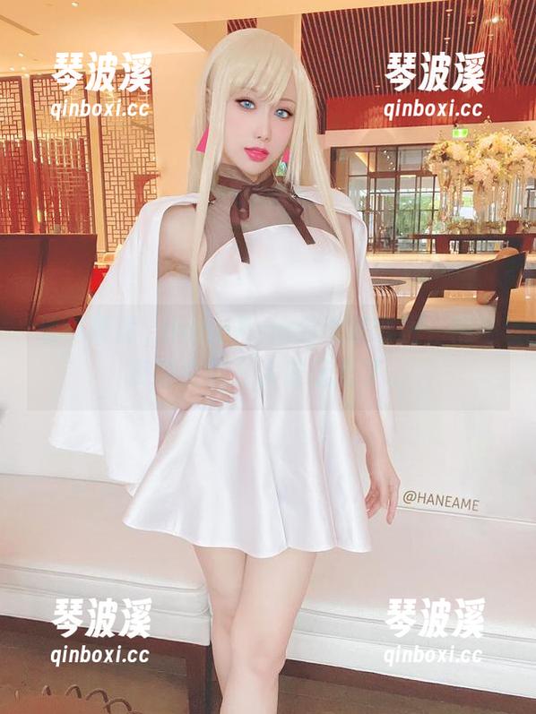 看！雨波_HaneAme的泳装套图，雨与资源交织，太好玩儿了。