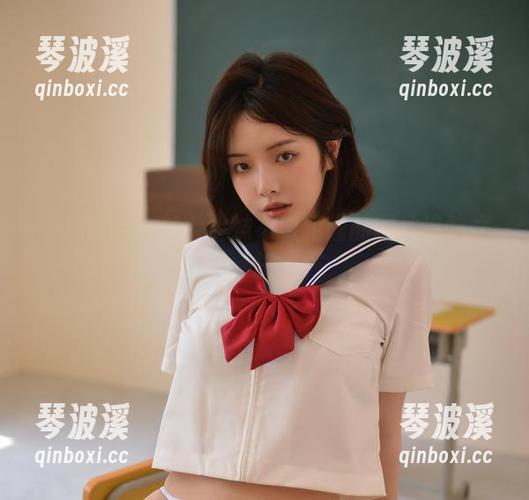 雯妹不讲道理 学妹私房一瞥:雯妹不讲道理的图片追踪之旅