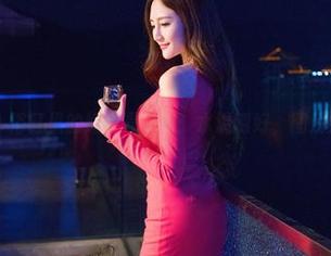 青豆客 – 浴缸里的绮里嘉Ula：水温刚好，图片分享愉快