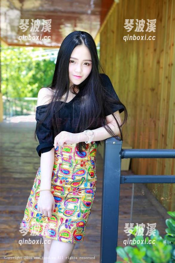 青豆客 - 你信不信，黄歆苑chobits的双人在线足以俘获你的眼睛，什么叫美图！