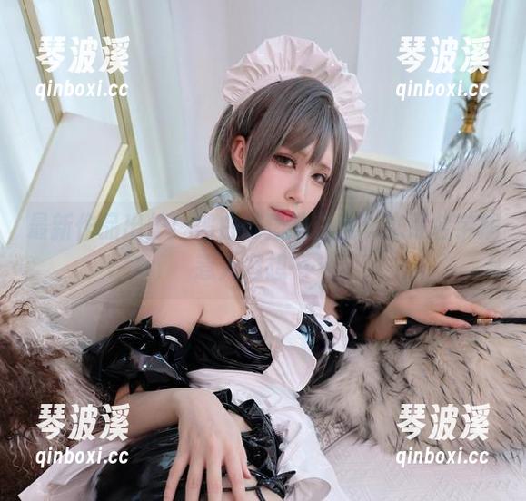黑白御猫 最新作品出炉!黑白御猫的白丝,光是名字就惹人遐想……